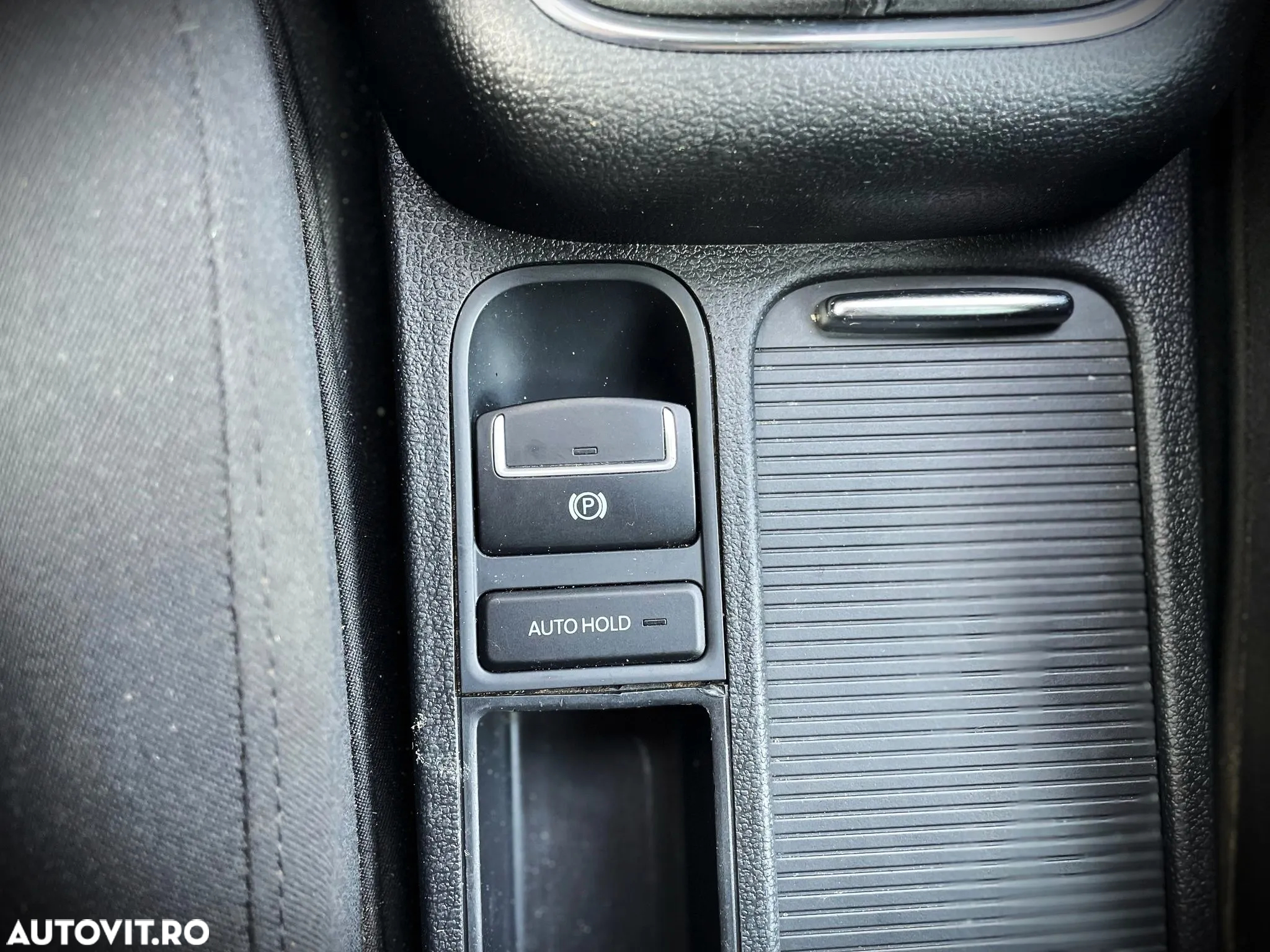 Audi A4 - 24