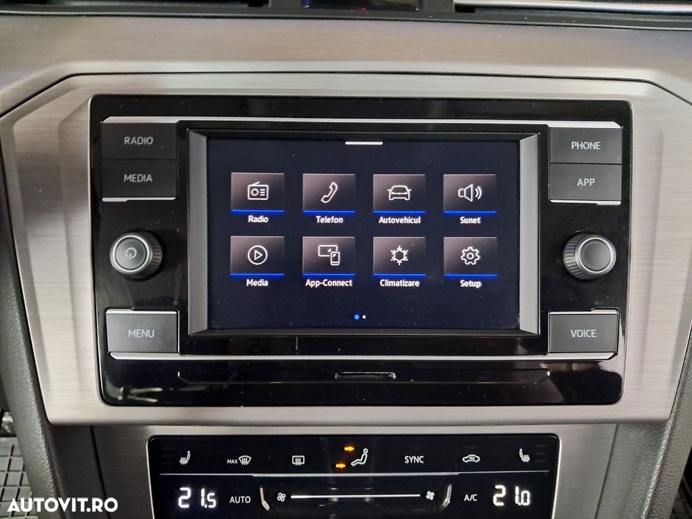 Volkswagen Passat - 14