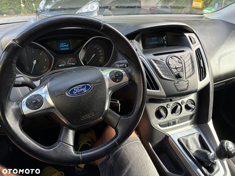 Ford Focus - 19