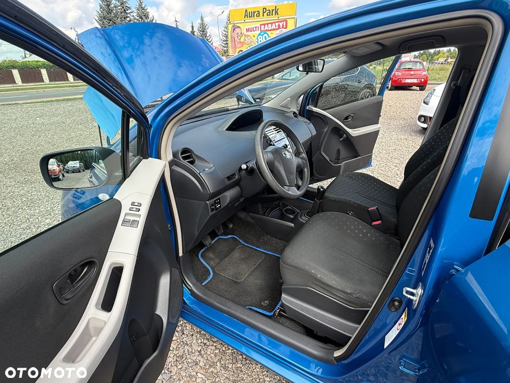 Toyota Yaris 1.3 Luna A/C - 20