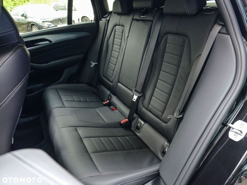 BMW X4 - 37