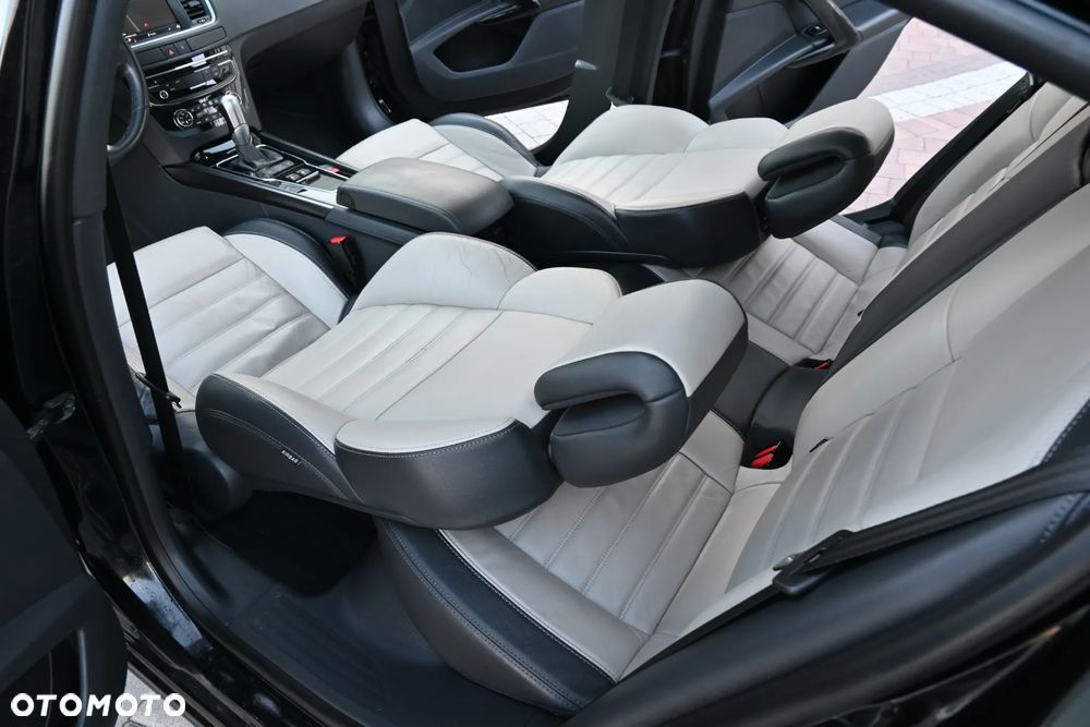 Peugeot 508 2.0 BlueHDi Allure S&S - 32