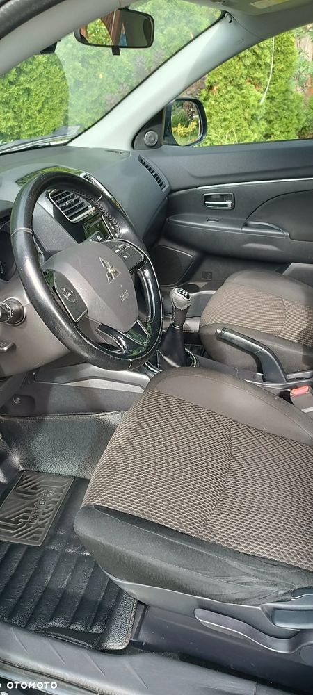 Mitsubishi ASX 1.6 Active - 10