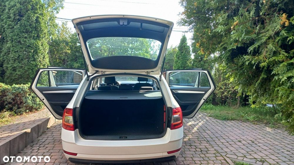 Skoda Octavia - 8
