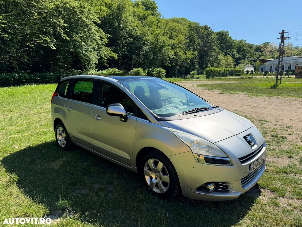 Peugeot 5008 - 3