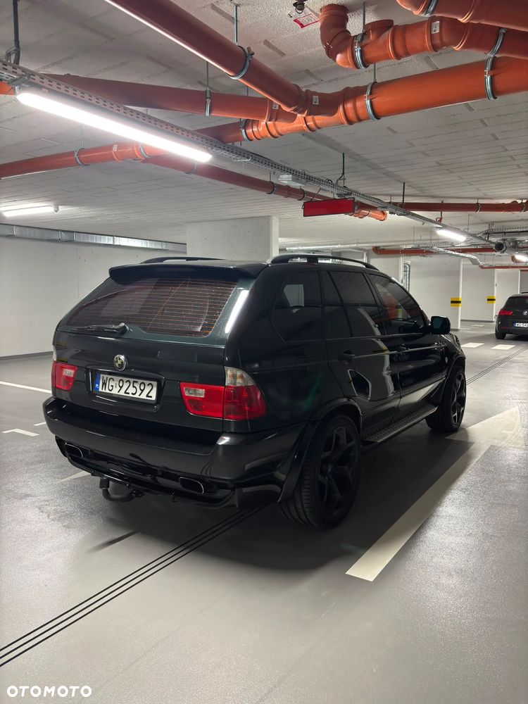 BMW X5 4.8is - 10