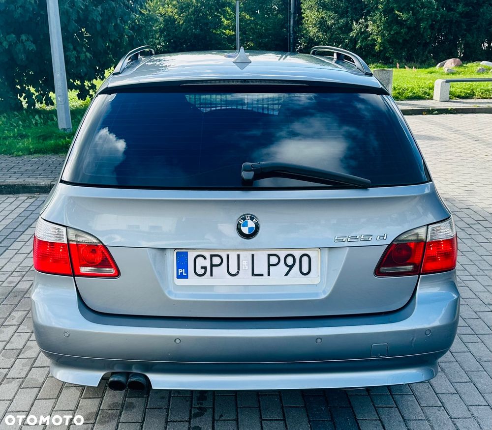 BMW Seria 5 525d - 6