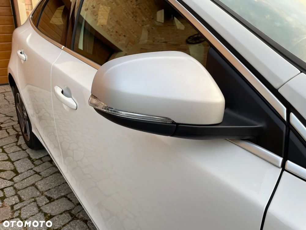Volvo V40 D3 RDesign - 14