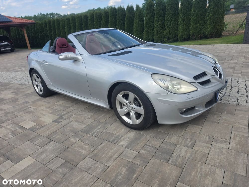 Mercedes-Benz SLK 300 Sport Edition - 2