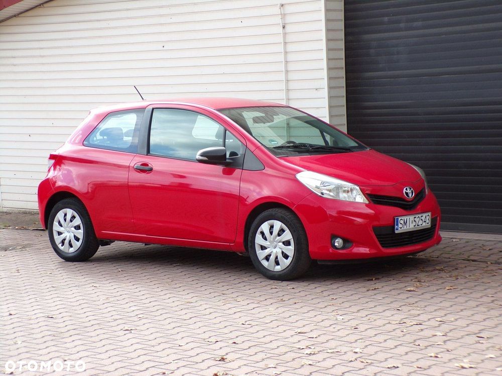 Toyota Yaris - 13