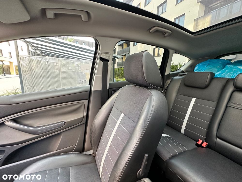 Ford Kuga 2.0 TDCi 4WD Titanium - 16