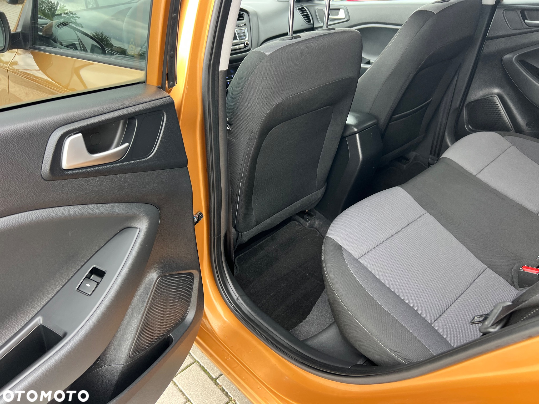 Hyundai i20 blue 1.2 Style - 18
