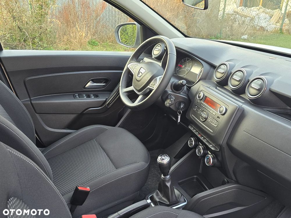 Dacia Duster 1.6 SCe Comfort 4WD - 9