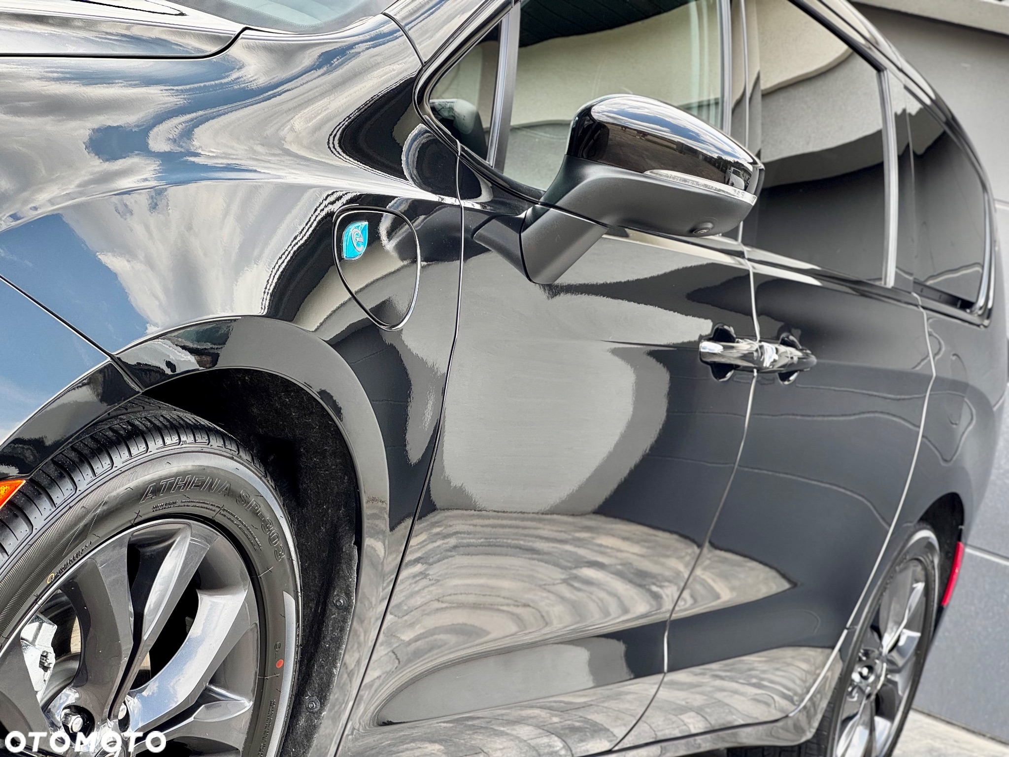 Chrysler Pacifica - 20