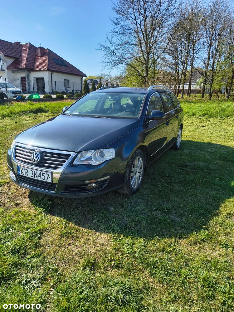 Volkswagen Passat 2.0 TDI DSG Individual Chrom - 1