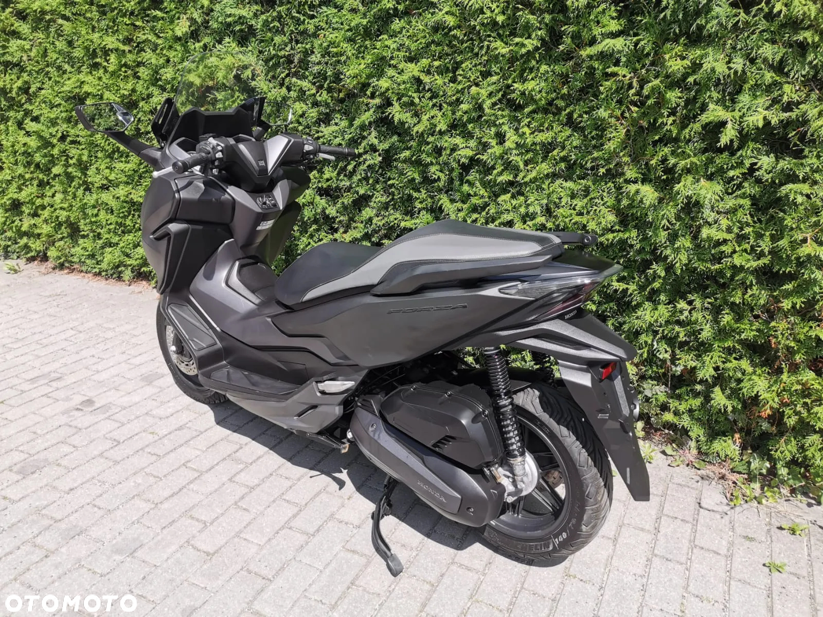 Honda NSS - 9