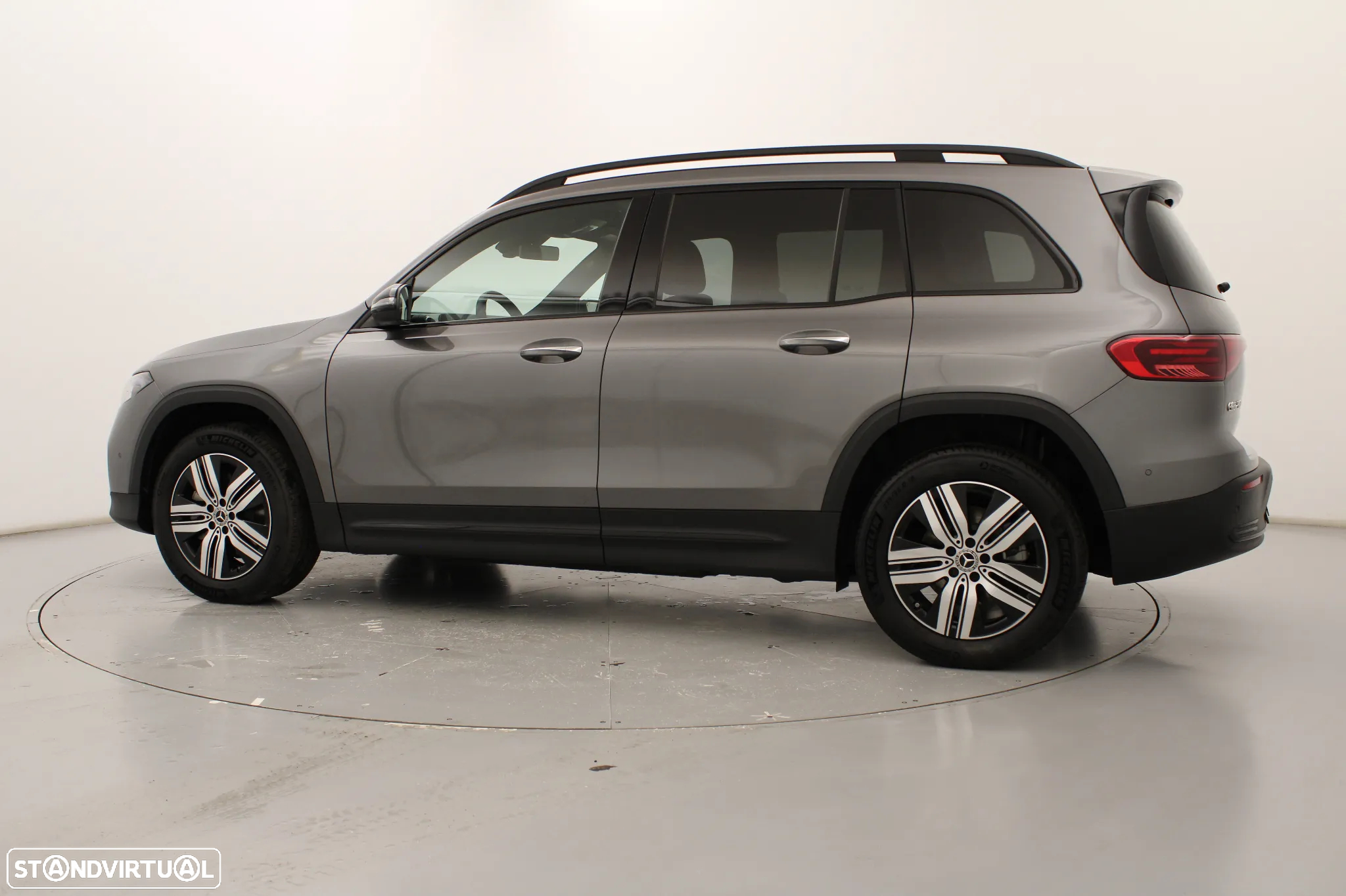 Mercedes-Benz EQB 250+ Edition - 11