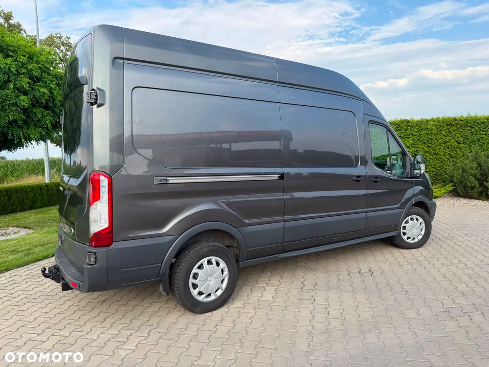 Ford Transit - 12