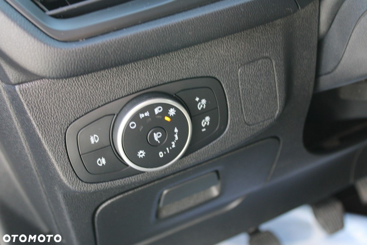 Ford Focus - 17