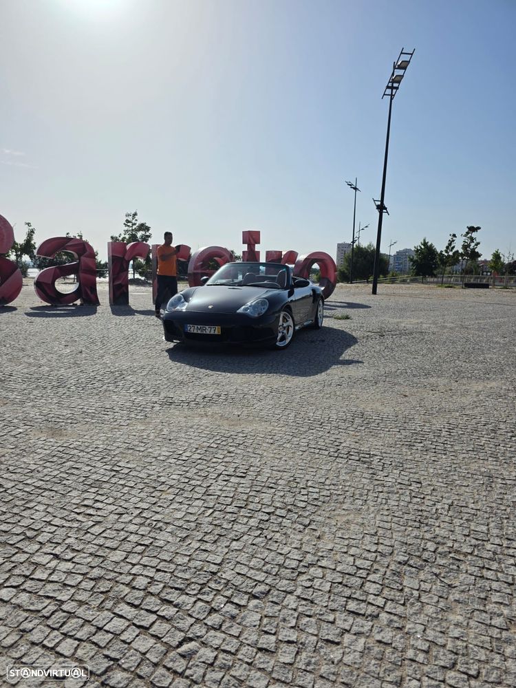 Porsche 911 Série F - 15