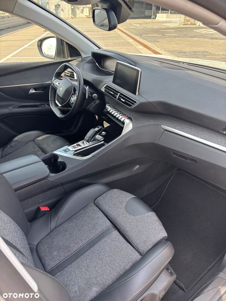Peugeot 3008 1.2 PureTech Allure S&S EAT6 - 11