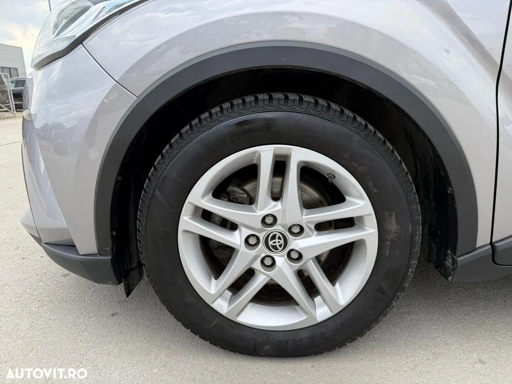 Toyota C-HR 1.8 HSD 122 CP 4x2 CVT Core - 11