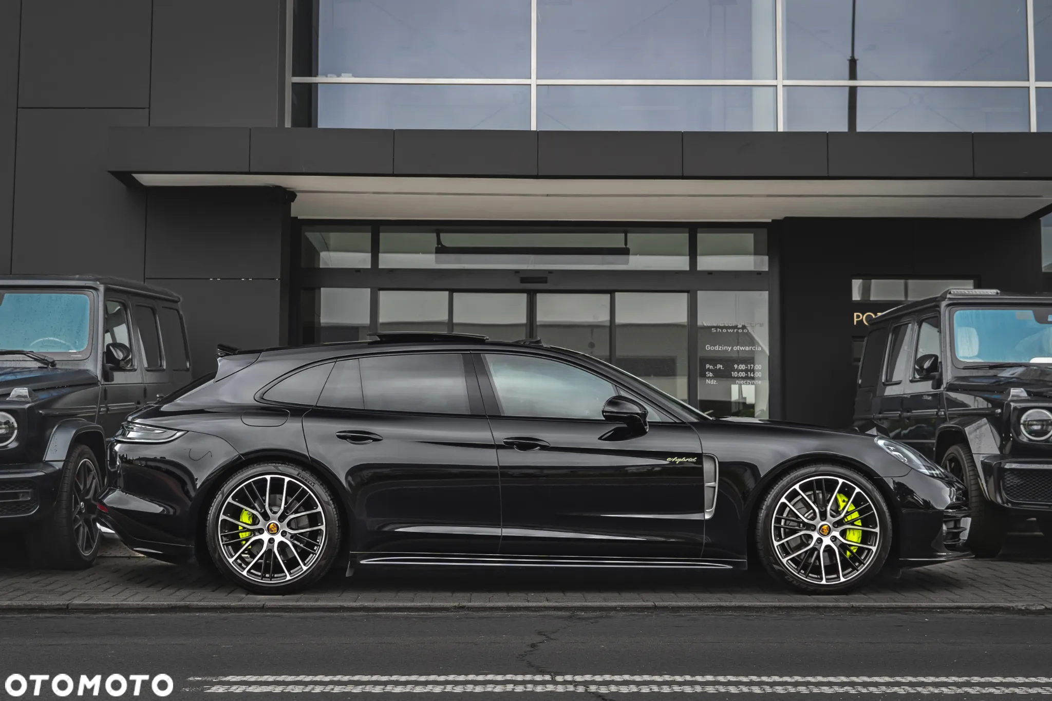 Porsche Panamera - 12