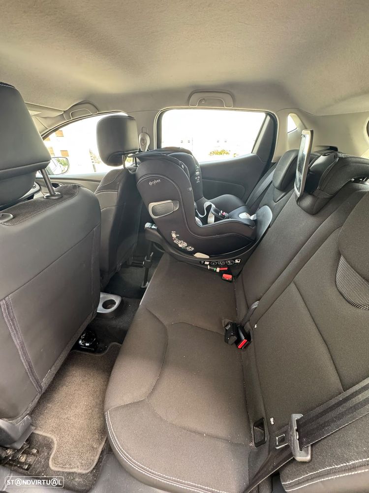 Renault Clio 1.5 dCi Luxe - 5