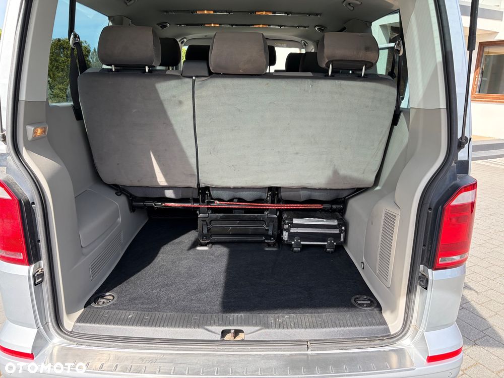 Volkswagen Caravelle 2.0 TDI L1 Comfortline Mixt 4Motion - 23