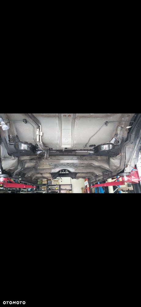 Land Rover Discovery 5.0 V8 HSE - 19
