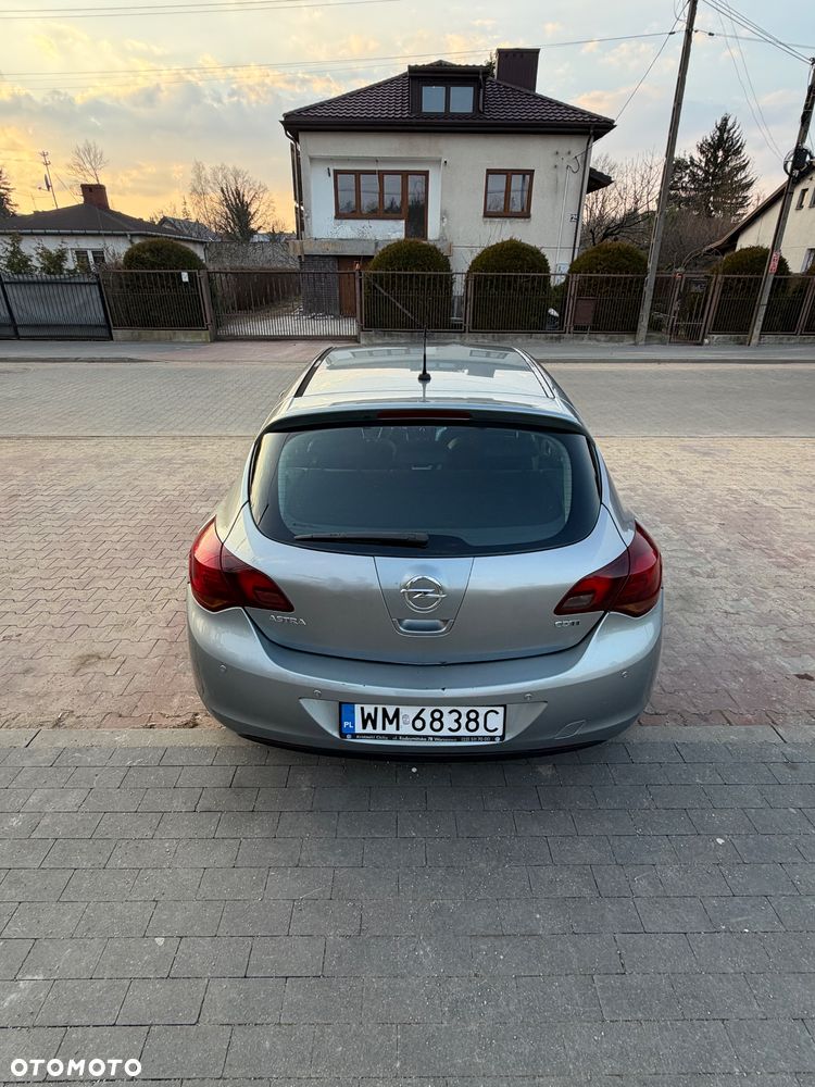 Opel Astra 1.7 CDTI - 6