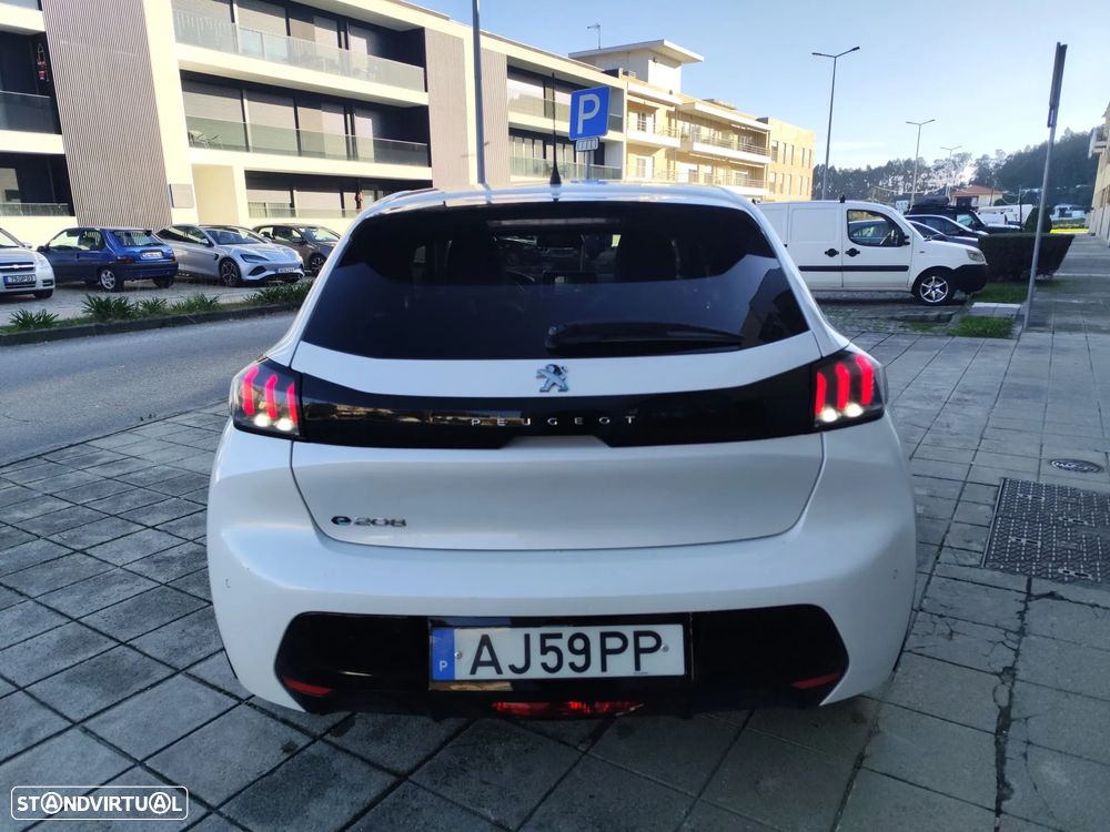 Peugeot e-208 50 kWh Allure Pack - 8