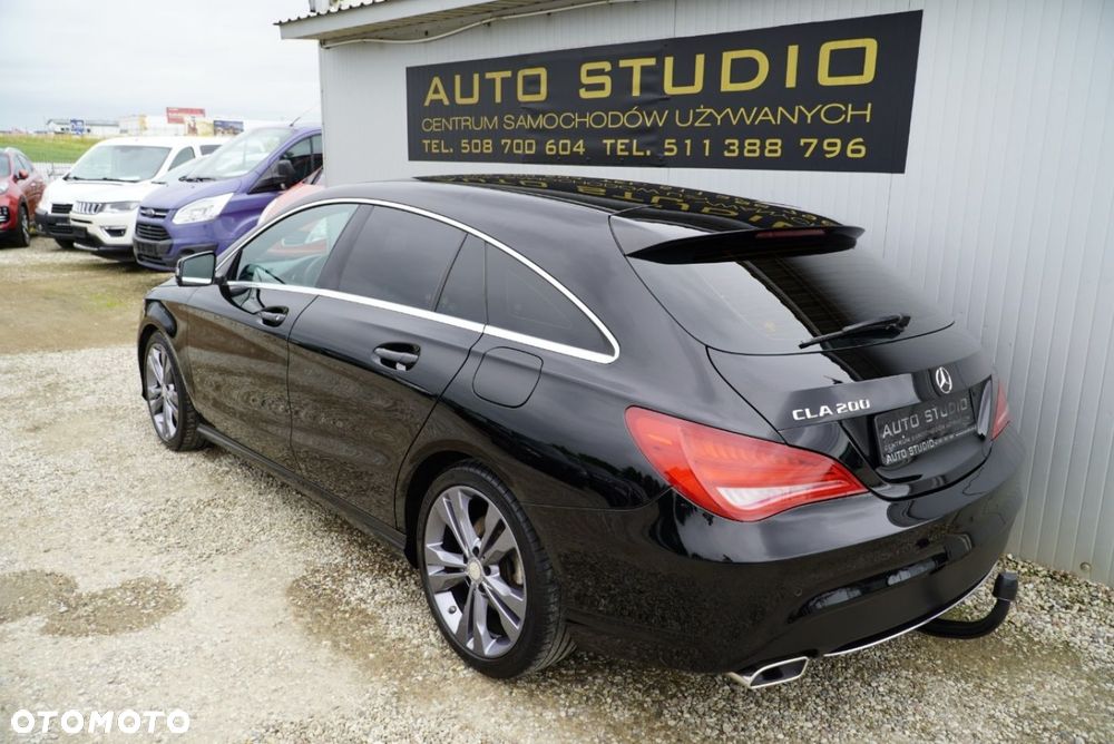 Mercedes-Benz CLA 200 UrbanStyle Edition - 36
