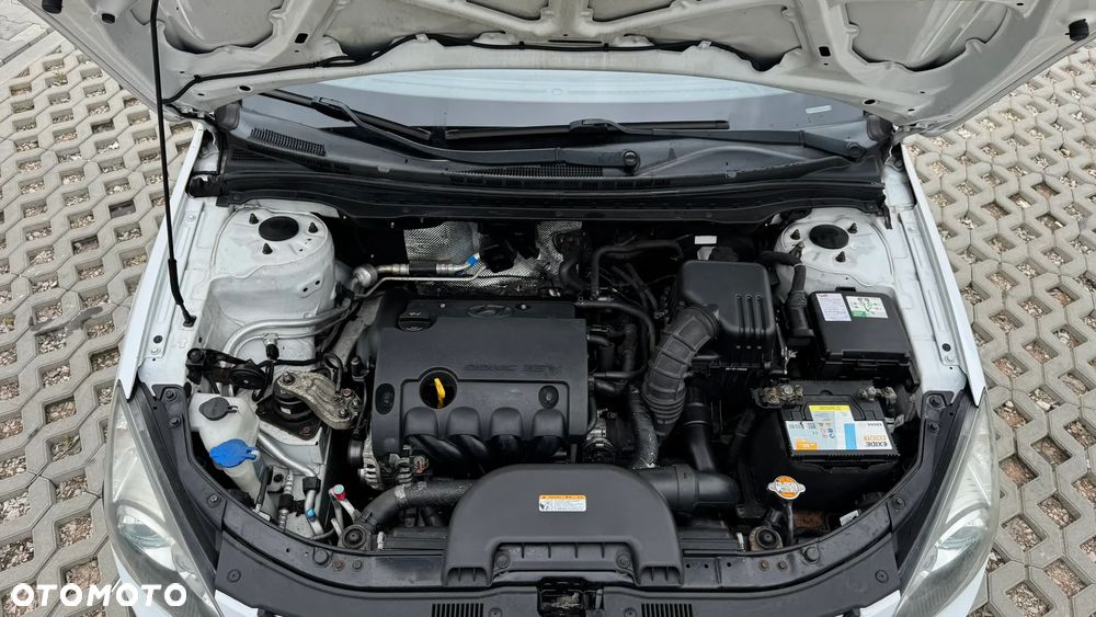 Hyundai i30 1.4 Base - 15