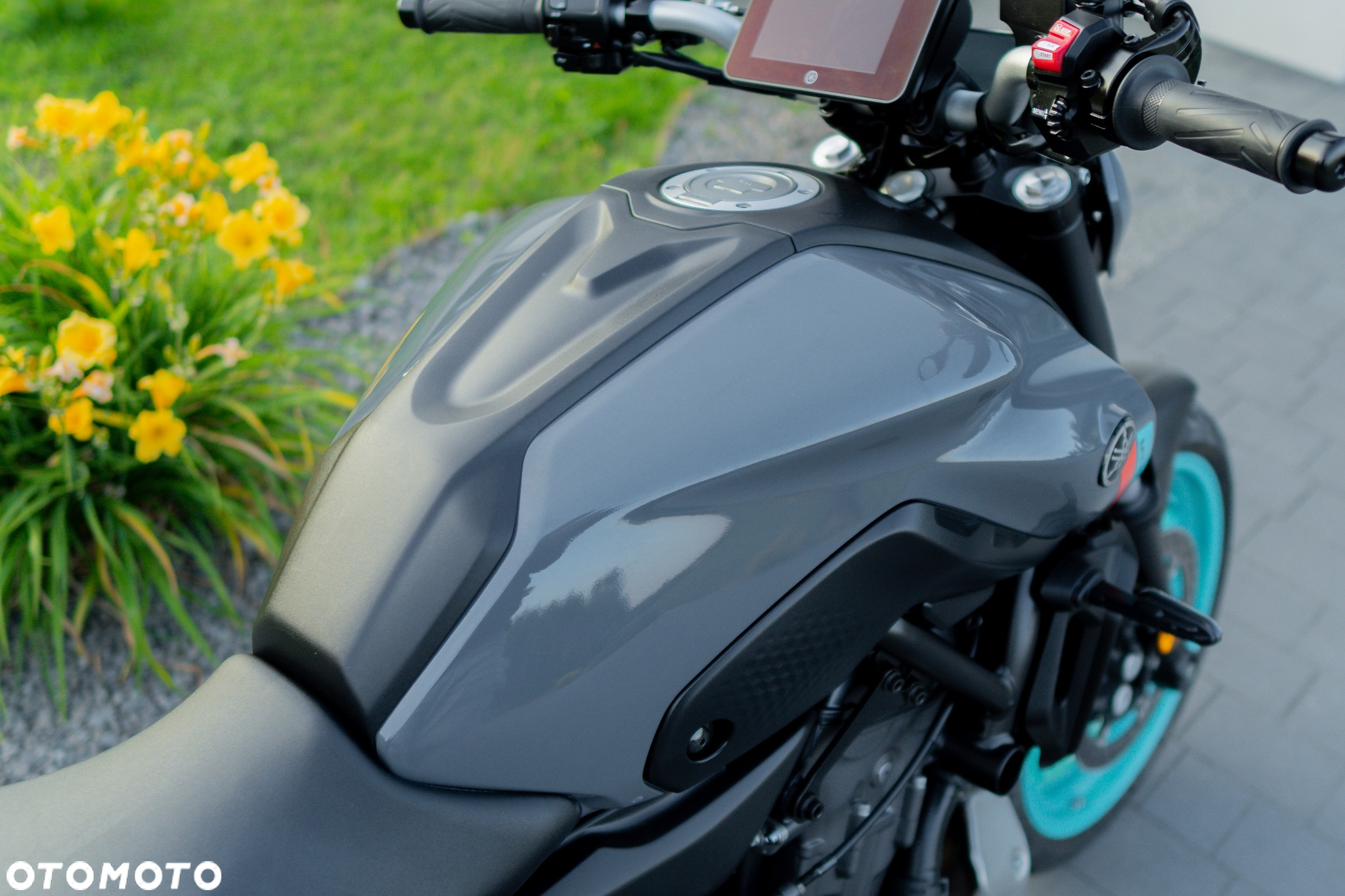Yamaha MT - 24