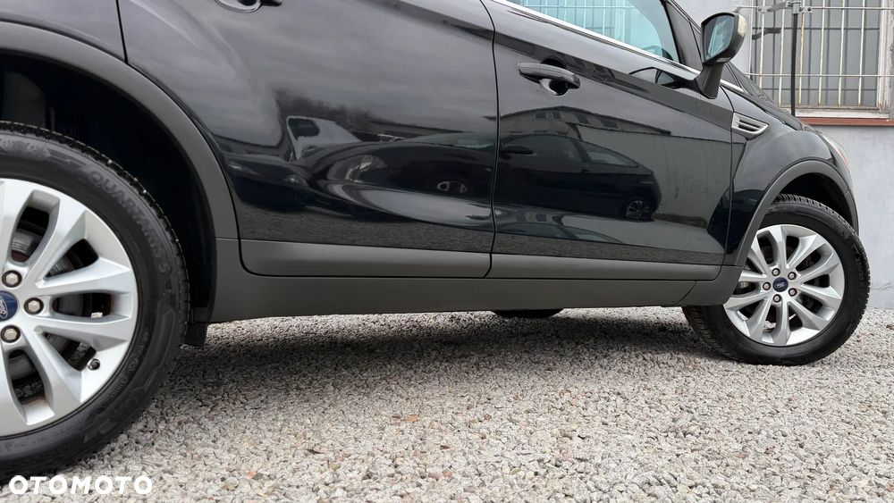 Ford Kuga 2.0 TDCi 2x4 Titanium - 13