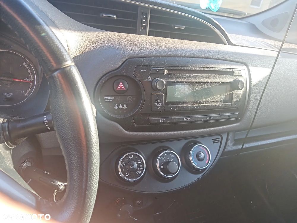 Toyota Yaris 1.33 Active - 3