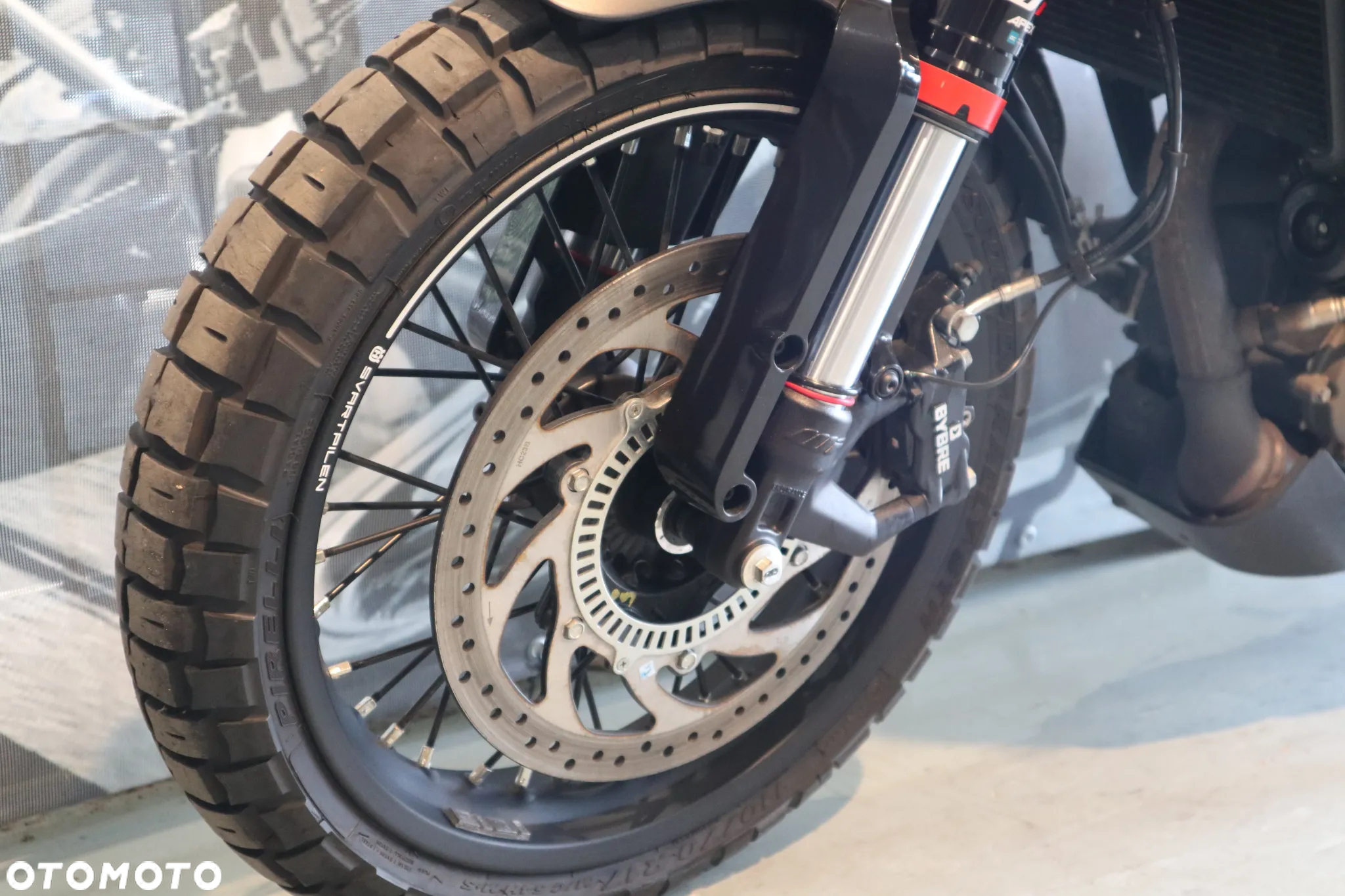 Husqvarna Svartpilen - 4