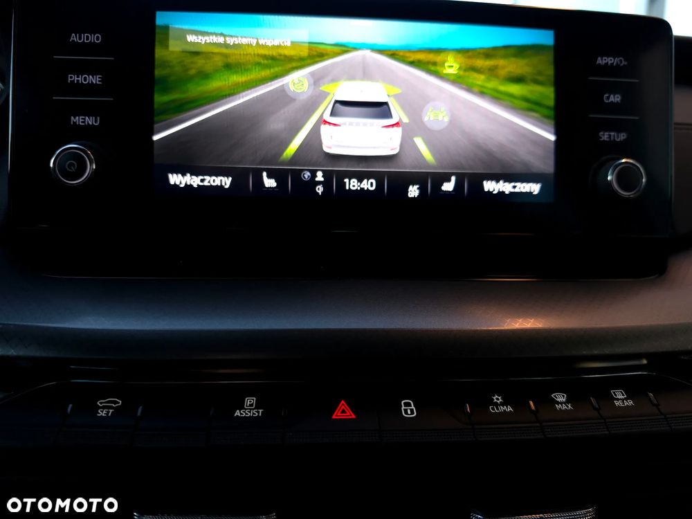 Skoda Octavia 2.0 TDI Ambition DSG - 25