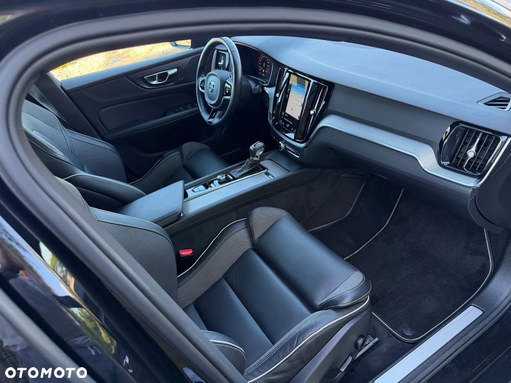 Volvo S60 T4 Geartronic RDesign - 9