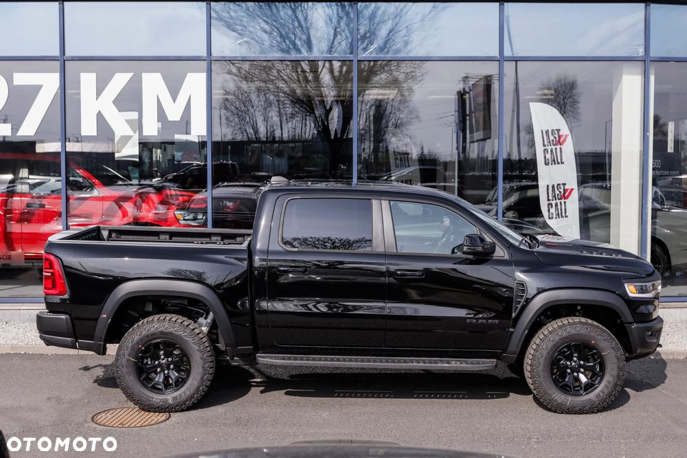 RAM 1500 RHO - 14