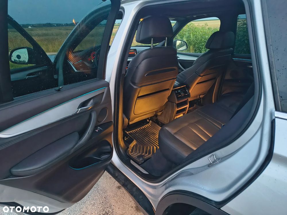 BMW X5 xDrive25d - 13