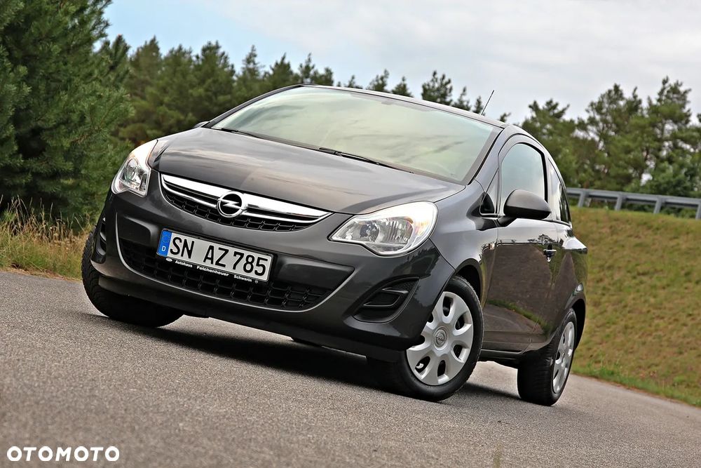 Opel Corsa 1.4 16V Active - 2