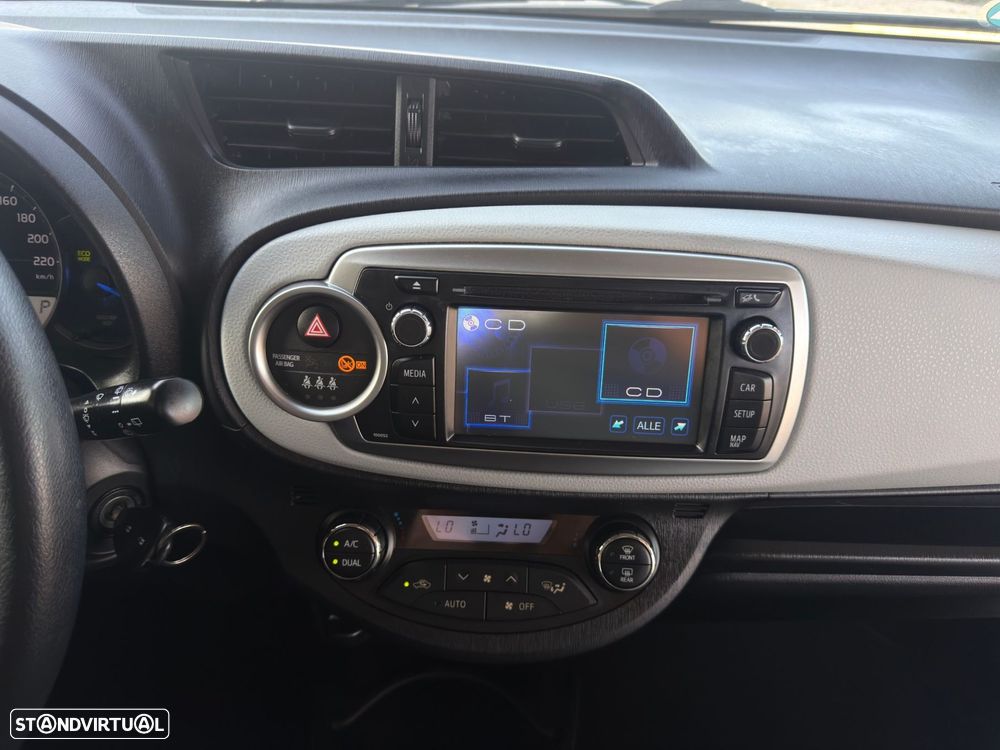 Toyota Yaris - 11