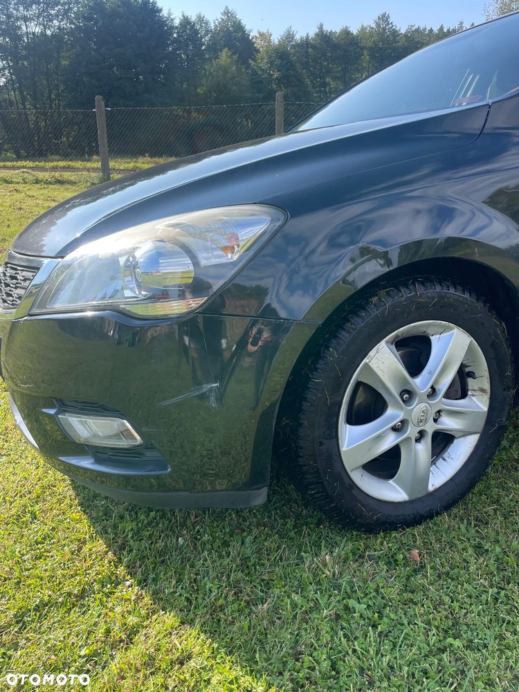 Kia Ceed Cee'd 1.6 Crdi Optimum + - 4