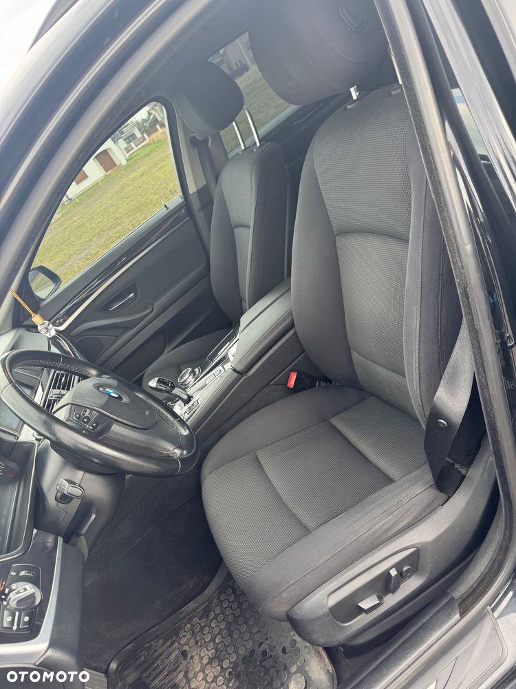 BMW Seria 5 520d - 10