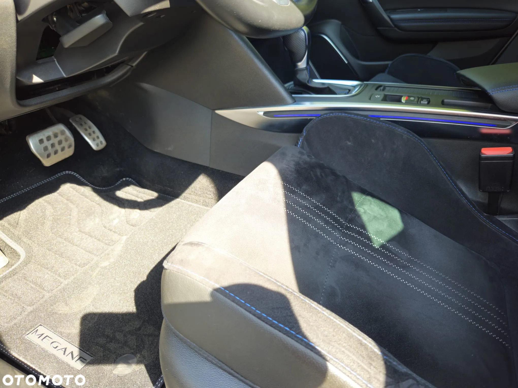 Renault Megane 1.6 TCe GT EDC - 9