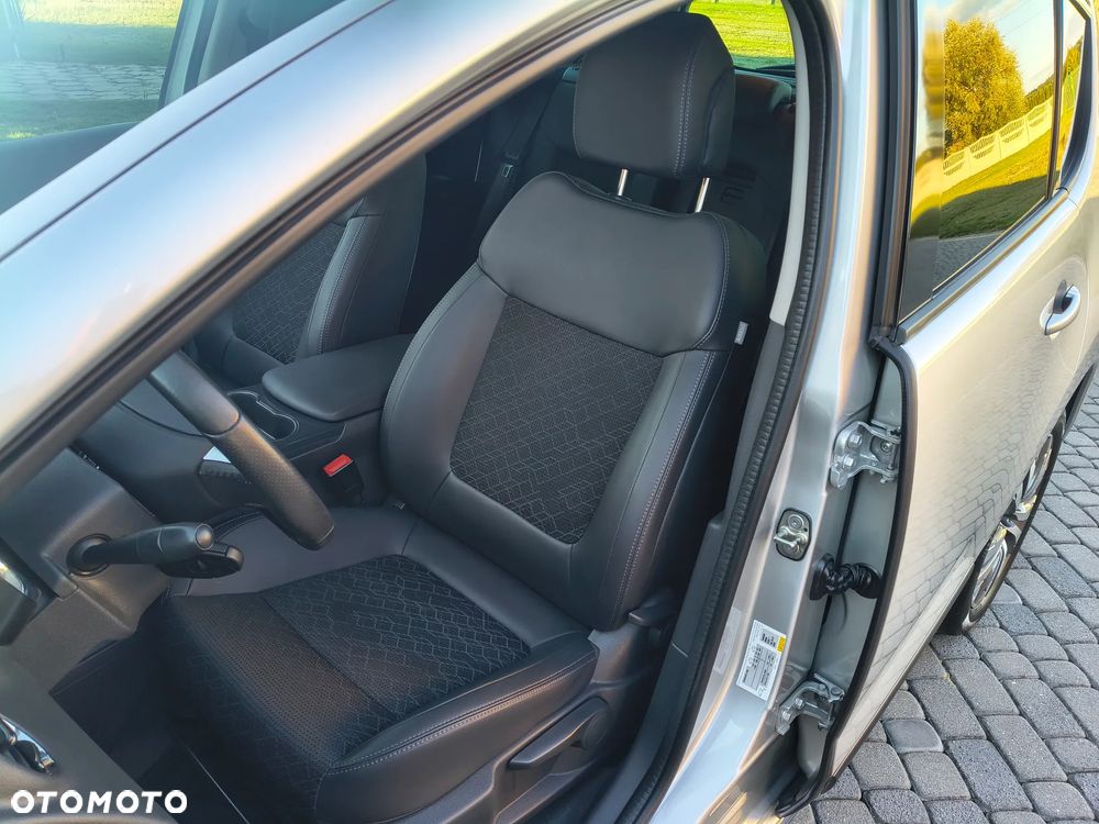 Peugeot 3008 HDi 115 Allure - 12