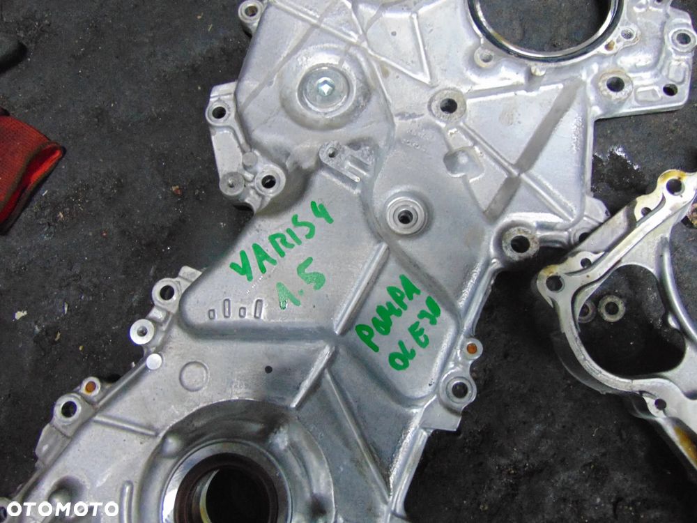 Obudowa rozrzadu Yaris 4 1,5 benzyna - 1