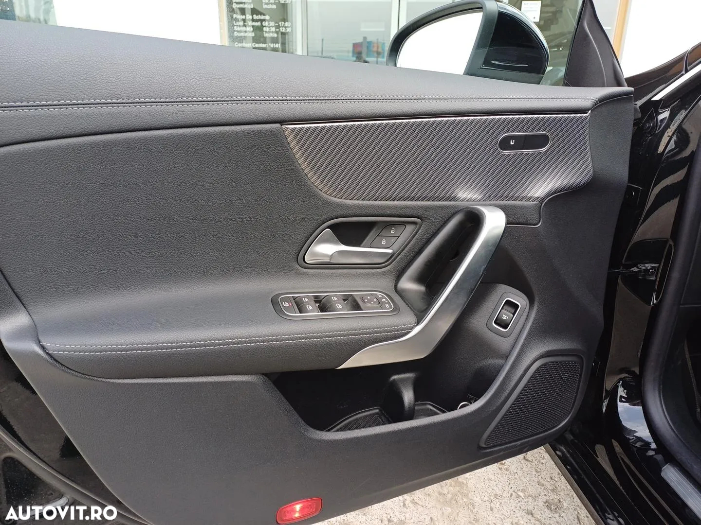 Mercedes-Benz CLA 180 7G-DCT - 9